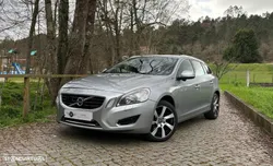 Volvo V60 2.4 D6 Summum AWD Phev