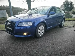 Audi A3 Sportback 1.6 TDI 105cv Attraction c/ Garantia