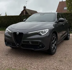 Alfa Romeo Stelvio Veloce Q4 210ch (Toit Panoramique | Sièges Chauffants | Coffre Électrique)