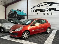 RENAULT CLIO 3 1.4 i 100 ch RIP CURL / DISTRIBUTION FAITE