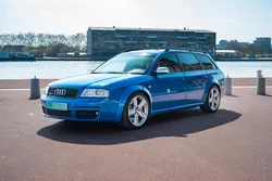 Audi RS6 Plus V8 4.2 480ch / N°31 / Bleu Sprint / Suivi Audi intégral / Même propriétaire depuis 15 ans / 🇫🇷