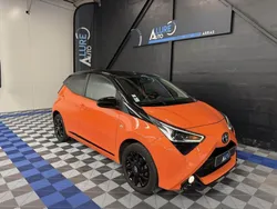 TOYOTA AYGO 1.0 VVT-i 72 CH - APPLE CARPLAY - CAMERA DE RECUL - 1 ERE MAIN