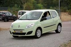 Renault Twingo II 1.2L 60CH / Compatible ETHANOL* / Distribution NEUVE / Garanties 12 MOIS