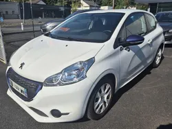 Peugeot 208 1.0 PureTech Like 3p