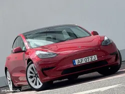 Tesla Model 3 Tração Traseira