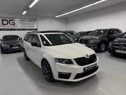 Skoda Octavia COMBI 2.0 TDI 180 CH VRS 4X2 / TOIT PANO / COFFRE ELECTRIQUE /SON AUDIO CANTON