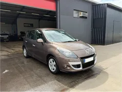 Renault Scenic 3 1.5 DCI 110 cv EDC boîte automatique