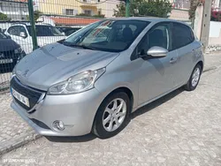 Peugeot 208 1.4 HDi Active