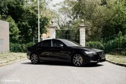 Volvo S60 T8 Recharge AWD Polestar Engineered