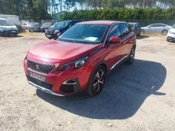 Peugeot 3008 1.2 essence 130 ch allure 1 main
