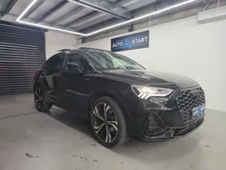 Audi Q3 Sportback FULL Black 35 TFSI S-Line S-tronic / Toit pano ouvrant / LED int / Apple CarPlay & Android Auto / Sièges AV chauffants / Sound 3D Sonos