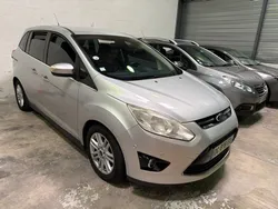 GRAND C-MAX 1.6 TDCI 115 ch TITANIUM, sept places