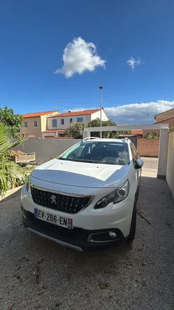 Peugeot 2008 FAIBLE KILOMETRAGE DISTRIBUTION OK