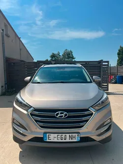 Tucson 141cv boite auto en très bon état