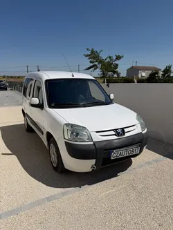 Peugeot Partner 2l 90 cv