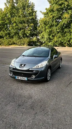 Peugeot 207cc 1.6i 120ch