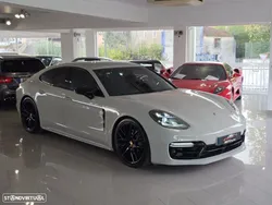 Porsche Panamera 4 S