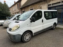 RENAULT TRAFIC - 100ch 9 places
