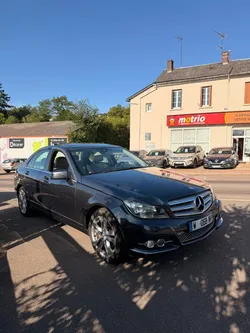 Mercedes C220 CDI AVANTGARDE 163cv
