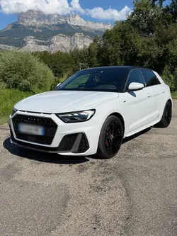 Audi a1 40TFSI Sline 200cv