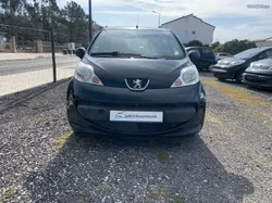 Peugeot 107 1.4 Hdi 5P c'' AC