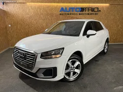 Audi Q2 30 TDI Sport S troni