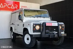 Land Rover Defender 90 SW 2.5 Td5 E