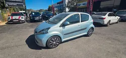 TOYOTA AYGO 1.0L i 69CV BOITE AUTO