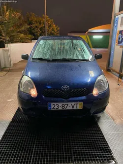 Toyota Yaris 1000