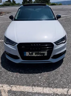 Audi A3 2.0 TDI S-Line com o Look do S3