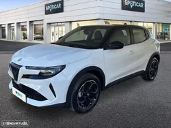 Alfa Romeo Junior 1.2 eDCT6