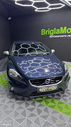 Volvo V40 D2 R Design
