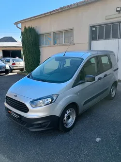 FORD TRANSIT COURIER FAIBLE KILOMÉTRAGE Crit air 1