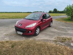 Peugeot 207 1.4 HDi 70 ch 208000 km propre