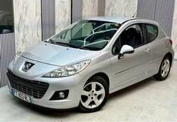 Peugeot 207+ 1.6 HDI 110 CH PHASE 2