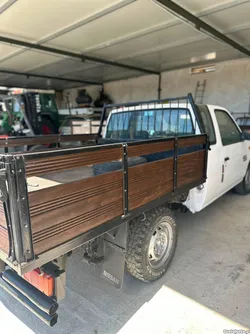 Nissan  D21