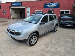 Dacia duster 4x4 / 1.5 dci 110 ch / 1ere main / listing d entretien complet / clim + attelage + barres de toit + bluetooth / kit de distribution neuf / garantie