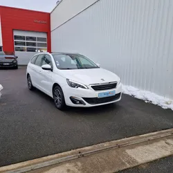 Peugeot 308 SW 1.2 ess 110ch MOTEUR NEUF