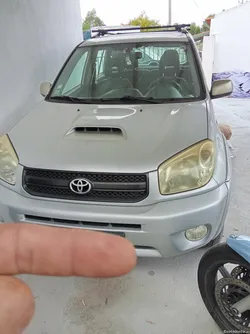 Toyota RAV4 (5Brhyf)