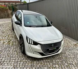 Peugeot e-208 50 kWh GT Line