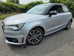 Audi a1 s-line 1.2 tfsi 86cv ess de 2014