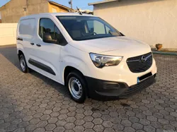 Opel Combo 1.5 CDTI  L1H1 Enjoy 3 Lugares 2022 Nacional