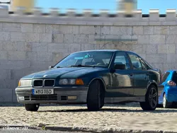 BMW 318 iS