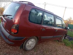 Renault Espace 7 Lugares (AVARIADA)