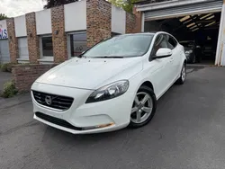 Volvo V40 D2 1.6D 115cv / Toit pano / Clim / Radar / CT ok / Garantie