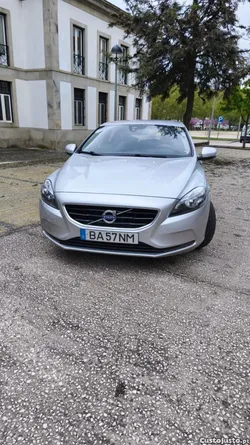 Volvo V40 2.0 120cv