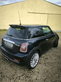MINI Cooper Cooper S