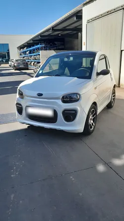 Microcar DUE MUST DCI