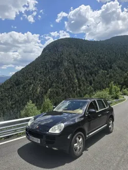 Porsche Cayenne V6 Auto