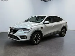 Renault Arkana E-Tech Business